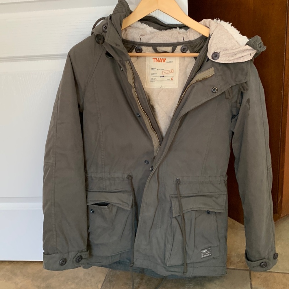 Womens TNA Aritzia winter coat Sz S